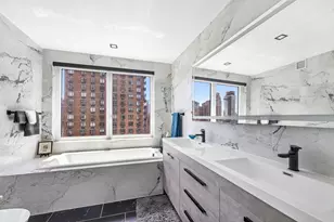 300 E 55th St, New York City, NY 10022 - Photo 9