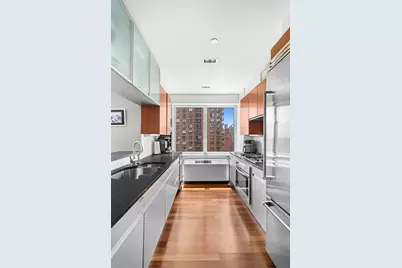300 E 55th Street #16D, New York City, NY 10022 - Photo 7
