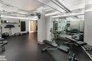 350 W 53rd St, New York City, NY 10019 - Photo 13