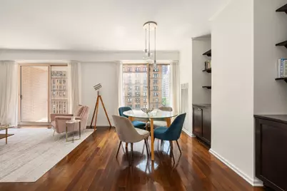 200 E 69th Street #7L, New York City, NY 10021 - Photo 3