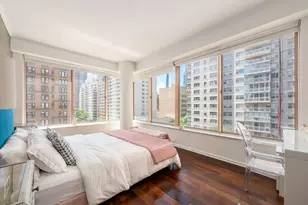 200 E 69th St, New York City, NY 10021 - Photo 5