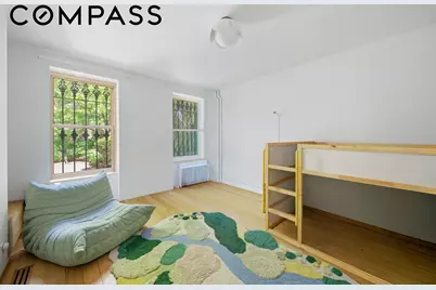 304 Clinton Avenue, New York City, NY 11205 - Photo 17