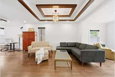 916 Clarence Avenue, New York City, NY 10465 - Photo 7