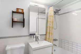 201 Clinton Ave, New York City, NY 11205 - Photo 5