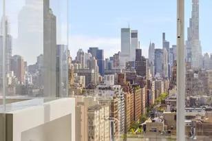 900 Park Ave, New York, NY 10075 - Photo 9