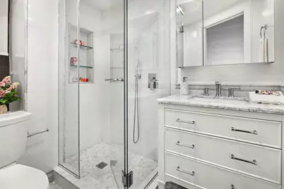 516 E 82nd Street #1R, New York City, NY 10028 - Photo 3