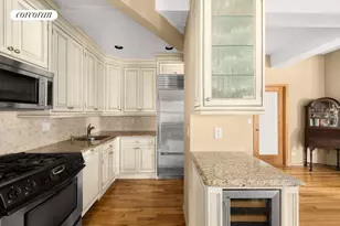 315 W 23rd St, New York City, NY 10011 - Photo 3