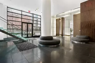 310 W 52nd St, New York City, NY 10019 - Photo 9