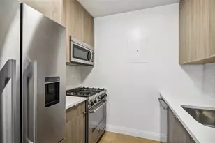345 E 94th St, New York City, NY 10128 - Photo 3
