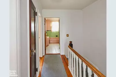 61-57 77th Place, New York City, NY 11379 - Photo 7