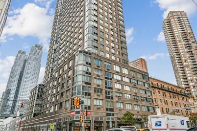 561 10th Avenue #17B, New York City, NY 10036 - Photo 11