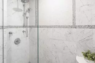 250 W 88th St, New York City, NY 10024 - Photo 17