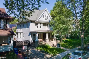 558 E 23rd St, New York City, NY 11210 - Photo 3