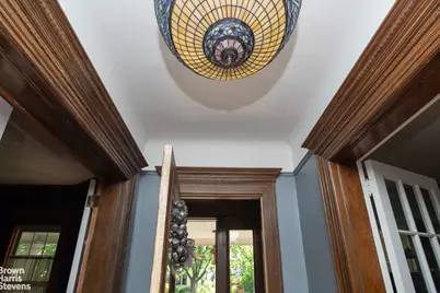 558 E 23rd Street, New York City, NY 11210 - Photo 7