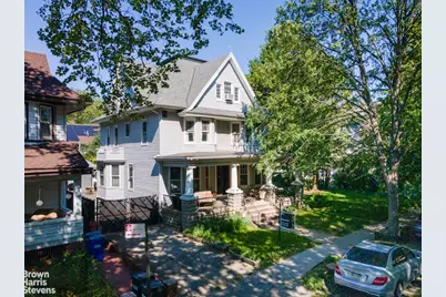 558 E 23rd Street, New York City, NY 11210 - Photo 3