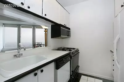 150 W 56th Street #6302, New York City, NY 10019 - Photo 3