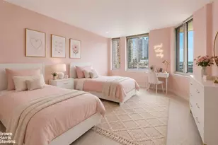 333 Rector Pl, New York City, NY 10280 - Photo 15