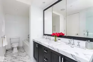 333 Rector Pl, New York City, NY 10280 - Photo 9