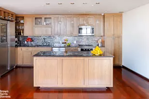333 Rector Pl, New York City, NY 10280 - Photo 5