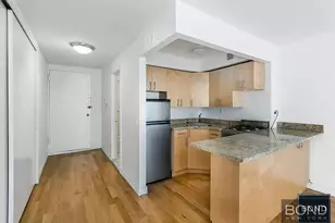 211 Thompson St, New York City, NY 10012 - Photo 3