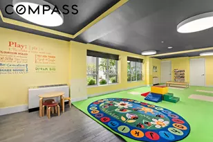 416 W 52nd St, New York City, NY 10019 - Photo 17