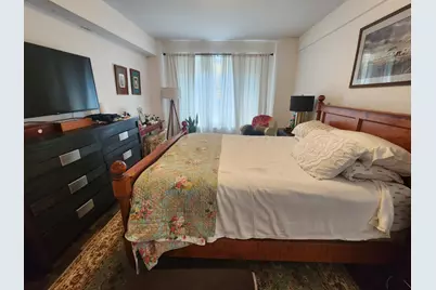 40 Central Park S #5F, New York City, NY 10019 - Photo 5