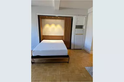 320 E 42nd Street #2306, New York City, NY 10017 - Photo 3