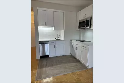 320 E 42nd Street #2306, New York City, NY 10017 - Photo 1