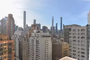 200 E 69th St, New York City, NY 10021 - Photo 13
