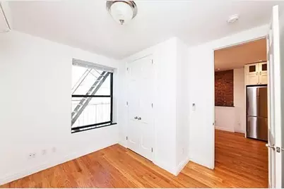 749 9th Avenue #401, New York, NY 10019 - Photo 1