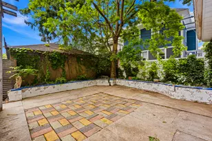 511 Argyle Rd, New York City, NY 11218 - Photo 23