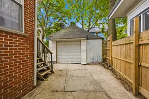 511 Argyle Rd, New York City, NY 11218 - Photo 27