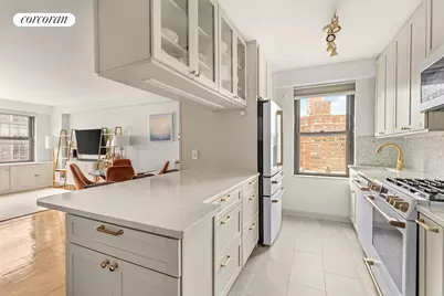 399 E 72nd Street #12H, New York City, NY 10021 - Photo 3