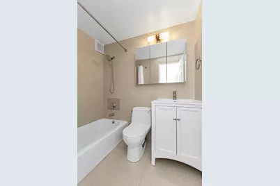 220 E 54th Street #10D, New York City, NY 10022 - Photo 5