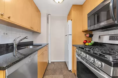 220 E 54th Street #10D, New York City, NY 10022 - Photo 5