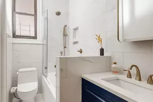 203 W 90th St, New York City, NY 10024 - Photo 5