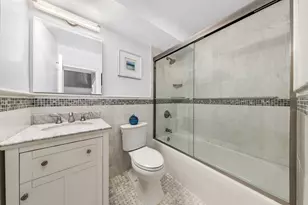 2250 Broadway, New York City, NY 10024 - Photo 3