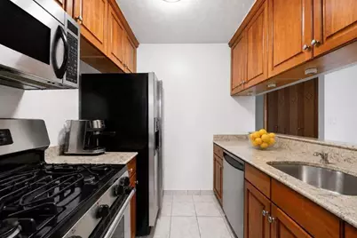 200 Rector Place #21M, New York City, NY 10280 - Photo 5