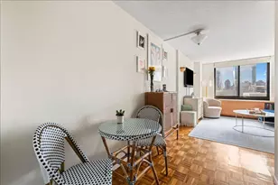 200 Rector Pl, New York City, NY 10280 - Photo 3