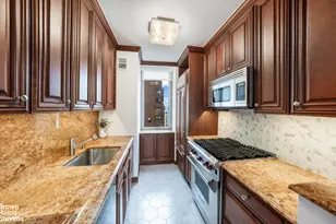 401 E 84th St, New York City, NY 10028 - Photo 3