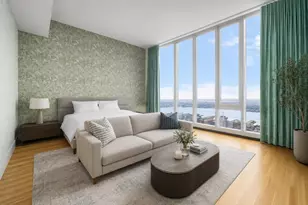 217 W 57th St, New York City, NY 10019 - Photo 11