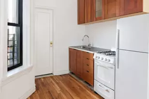 107 W 106th St, New York City, NY 10025 - Photo 9