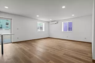 1-66 Beach 98th St, New York City, NY 11694 - Photo 7