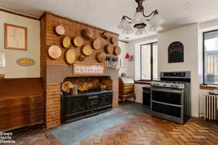 29 Grove St, New York City, NY 10014 - Photo 7