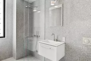 455 W 19th St, New York City, NY 10011 - Photo 5