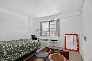 240 Cozine Ave, New York City, NY 11207 - Photo 19