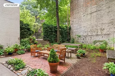 806 Washington Avenue #3C, New York City, NY 11238 - Photo 7