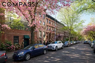144 Park Pl, New York City, NY 11217 - Photo 9