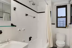 205 E 78th St, New York, NY 10075 - Photo 9