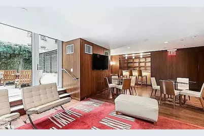 250 E 53rd Street #2702, New York City, NY 10022 - Photo 13
